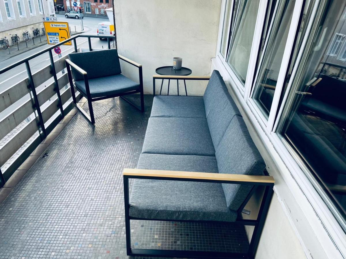 Xl-city-apartment Mit Terrasse 101 M² Appartement *