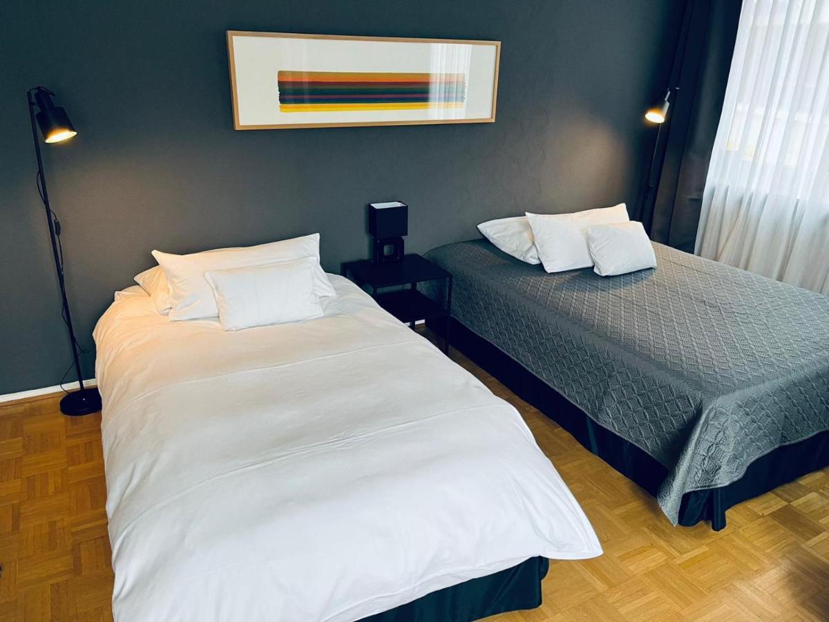 Appartement Xl-city-apartment Mit Terrasse 101 M²
